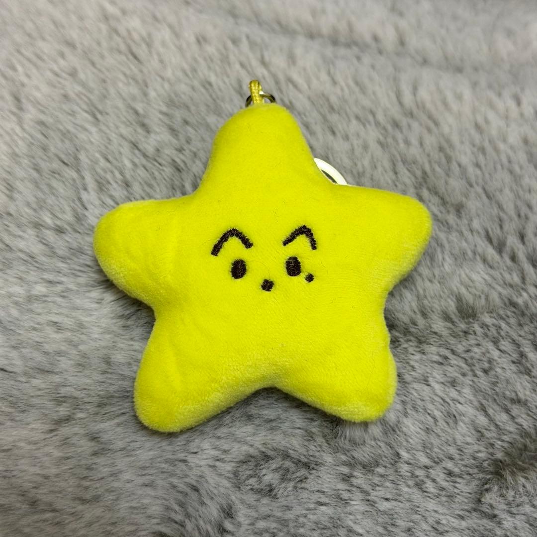 NCT 127 イリチル UNITY マーク ヒトデ キーリング - メルカリ