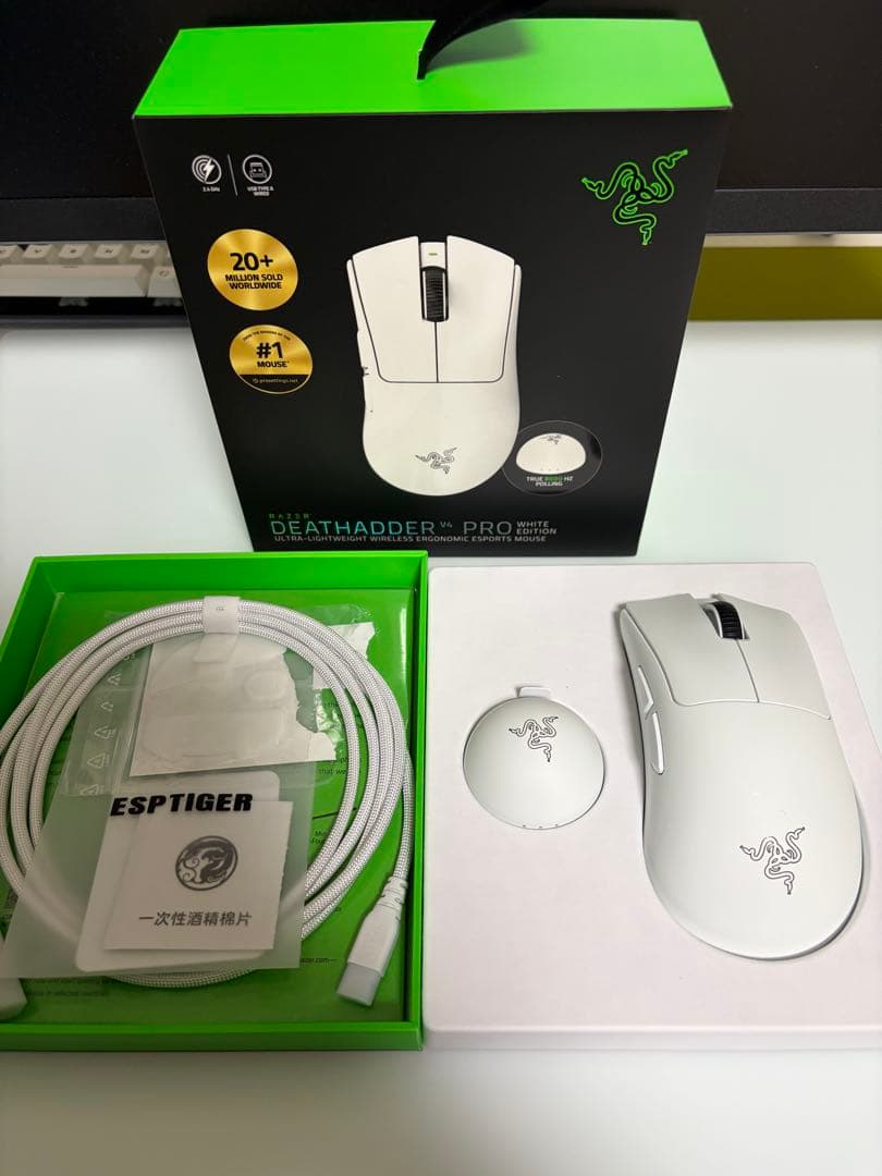 美品】Razer DETHADDER V4 PRO ホワイト - メルカリ