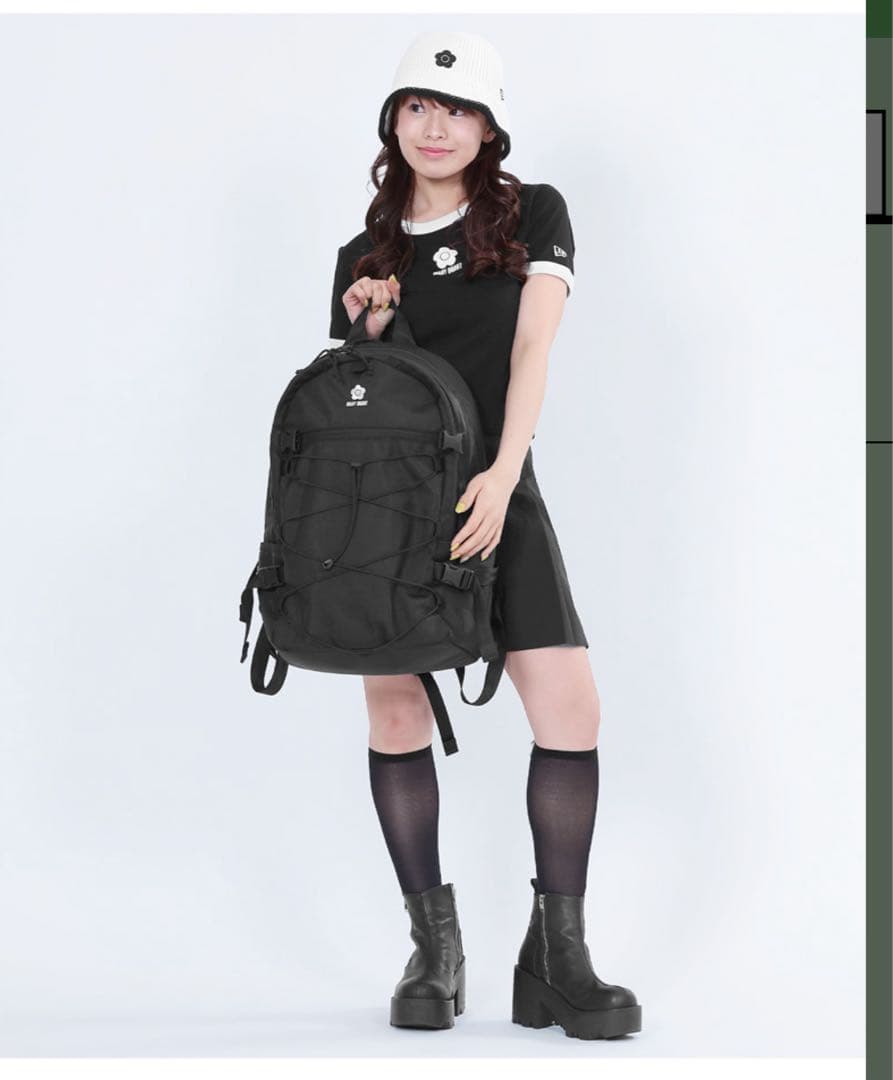 NEW ERA(R) × MARY QUANT リュック（ブラック） - メルカリ