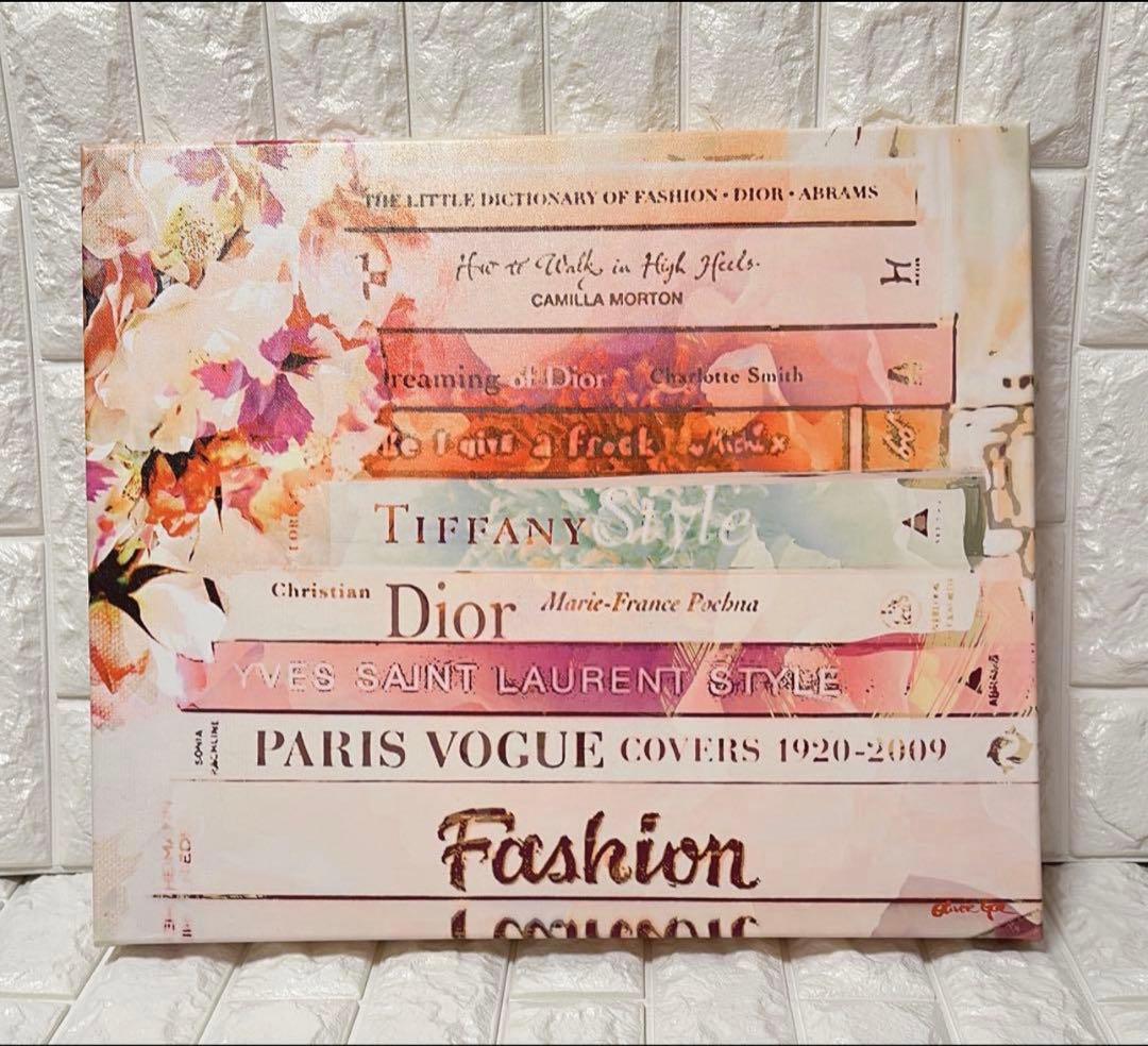 Oliver Gal オリバーガル 絵画 ブランドブックモチーフ