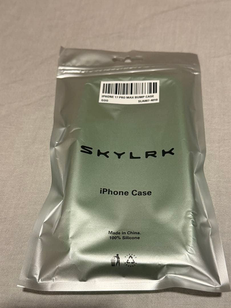 SKYLRK iPhone 17 PRO MAX BUMPケース スカイラーク緑 - メルカリ