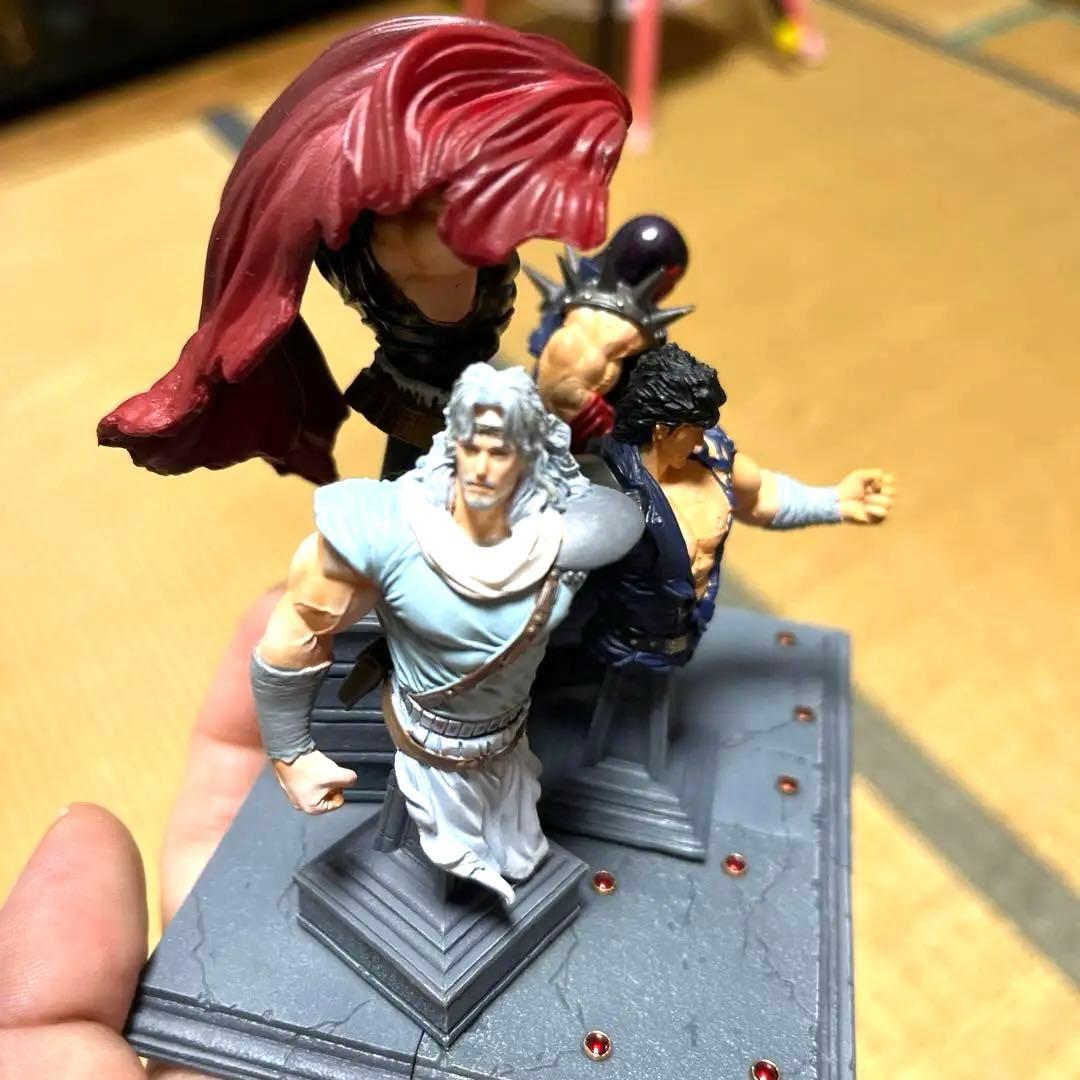 海洋堂 北斗の拳 胸像 北斗四兄弟 ケンシロウ ラオウ トキ ジャギ 4体