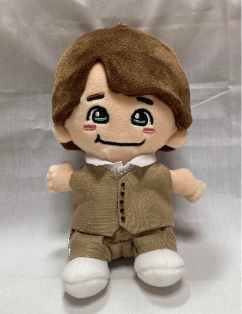 なにわ男子　ちびぬい　衣装