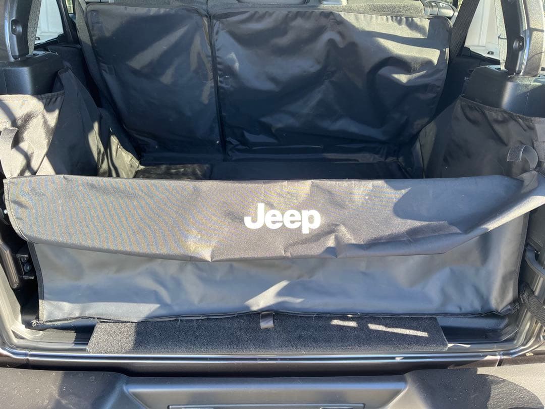 ジープラングラー 純正ラゲッジフルカバー - メルカリ