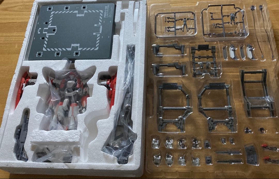 メタルビルド　レーバテイン