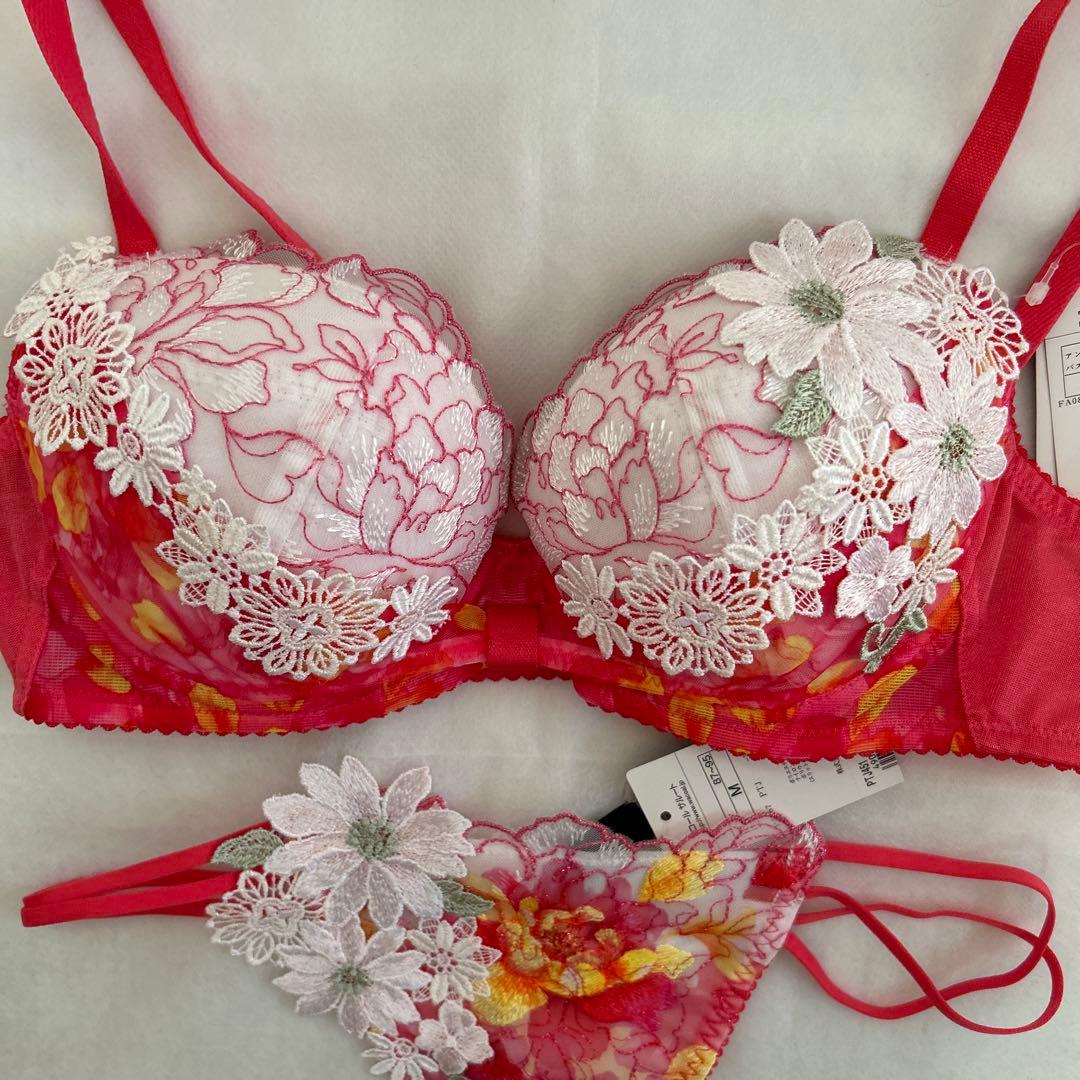 ワコール サルート ブラジャー ショーツ C75M - メルカリ