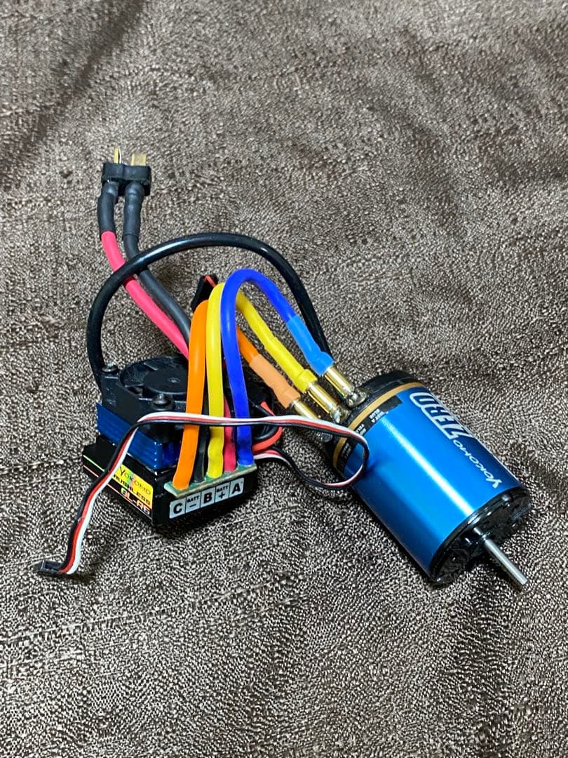 ヨコモ　BL-RS ESC ZEROブラシレスモーター13.5T 値下げ不可