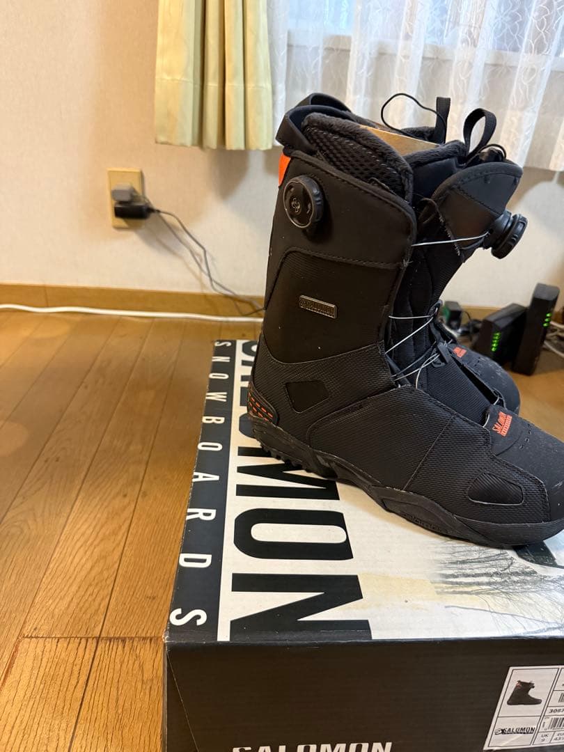 SALOMON スノーボードブーツ 9.5 27.5cm