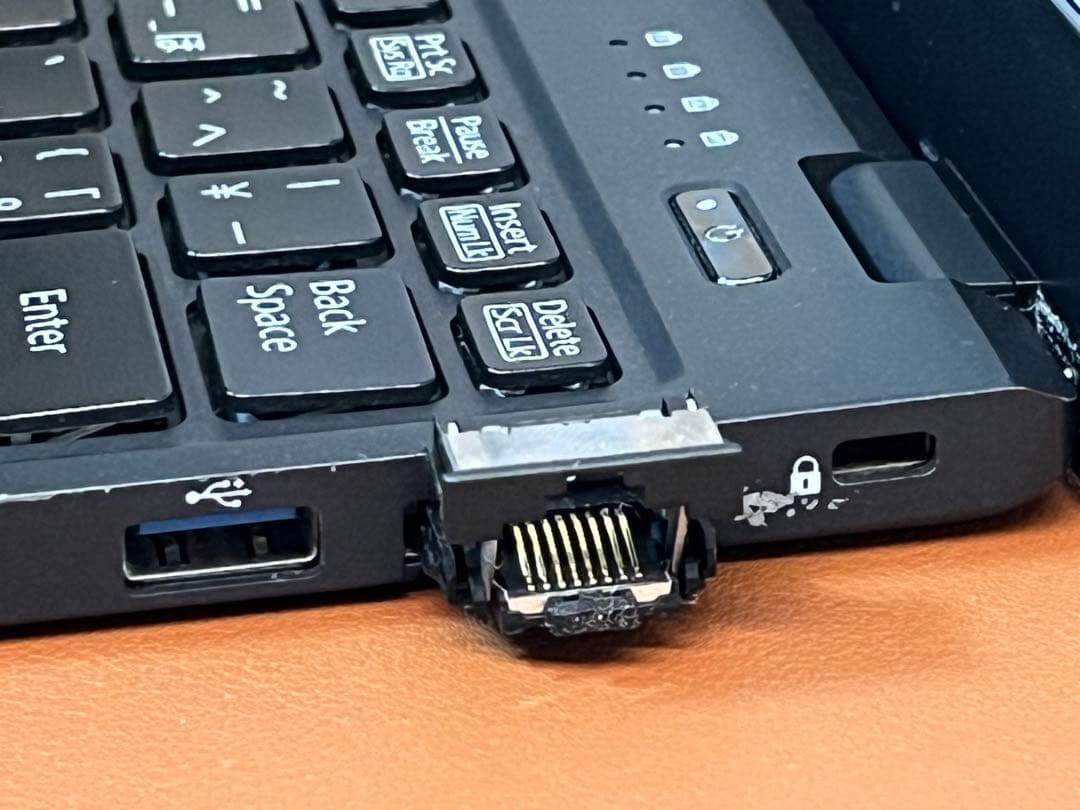 LIFEBOOK U939 i7-8665U FHD 8G 顔認証 256GB - メルカリ