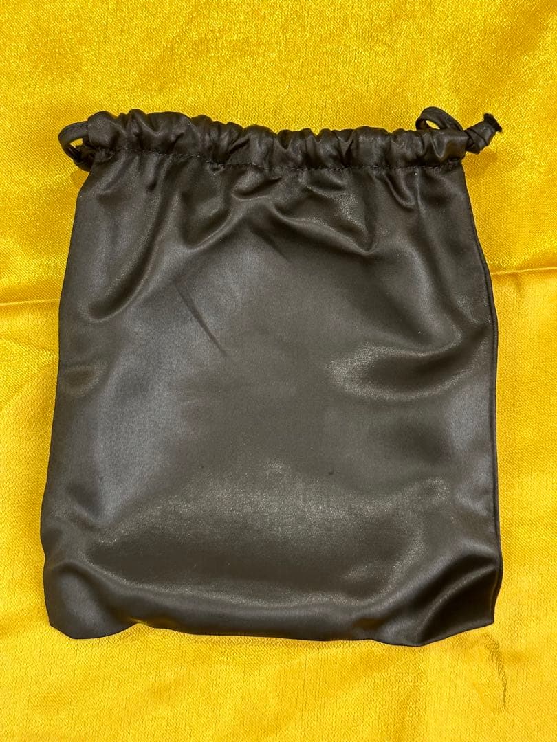 入手困難　新品　LOUIS VUITTON ルイヴィトン 漆と卵殻のコースター