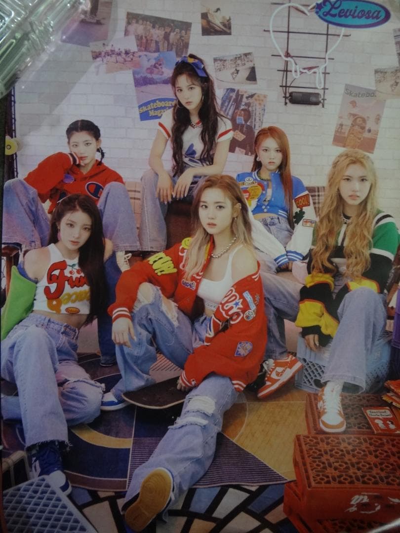 A2サイズ　アーティスト関連　入手困難非売品Ａ２サイズポスター100枚セット