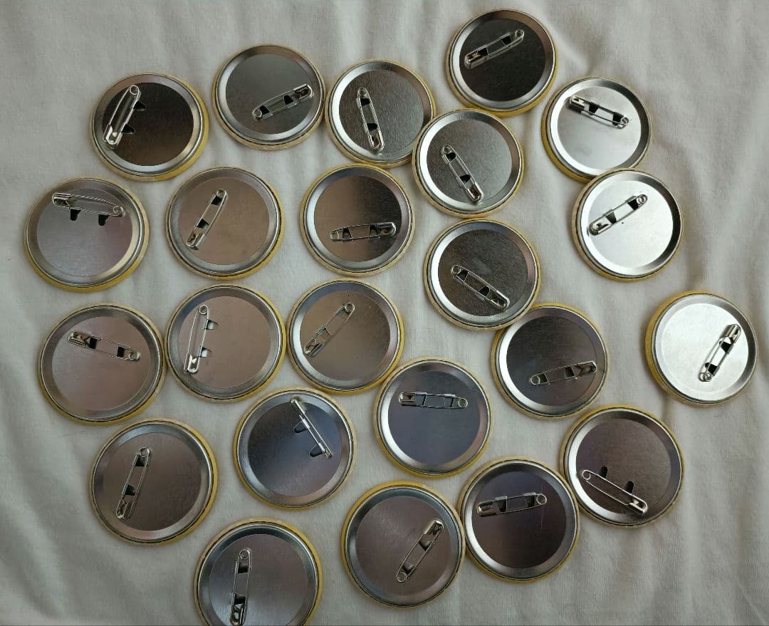 すとぷり　るぅと　缶バッチ　アニマル缶バッチ　あにまる缶バッチ