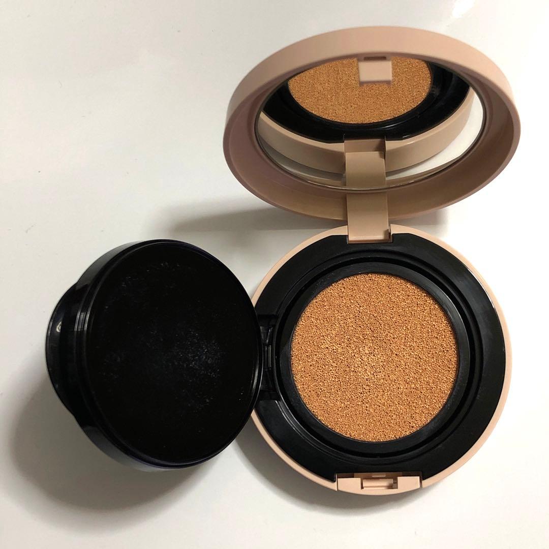 セザンヌ クッションファンデーション 00 明るいベージュ系 - メルカリ