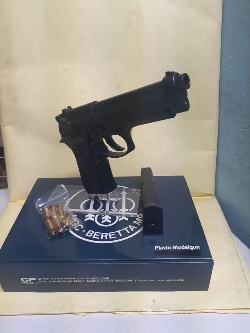 MGC社Beretta M9 プラスチックモデルガン