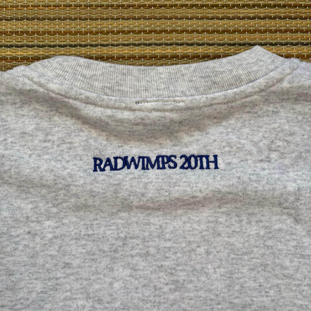 RADWIMPS 20周年　特別展 コラージュ スウェット グレー　XLサイズ