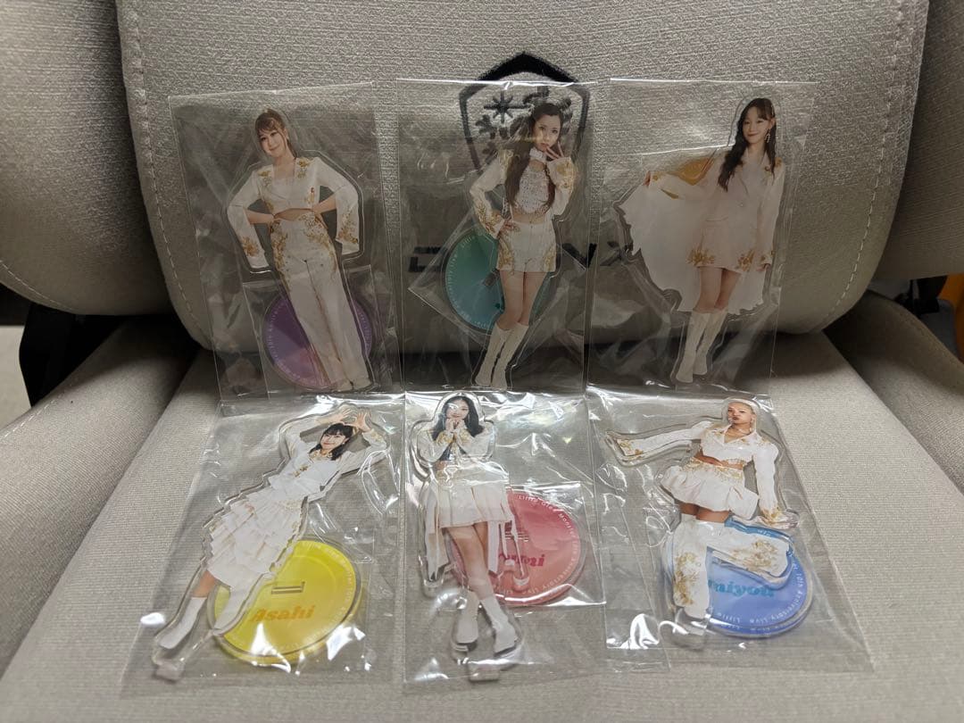 リトグリ ラッフル アクリルスタンドセット