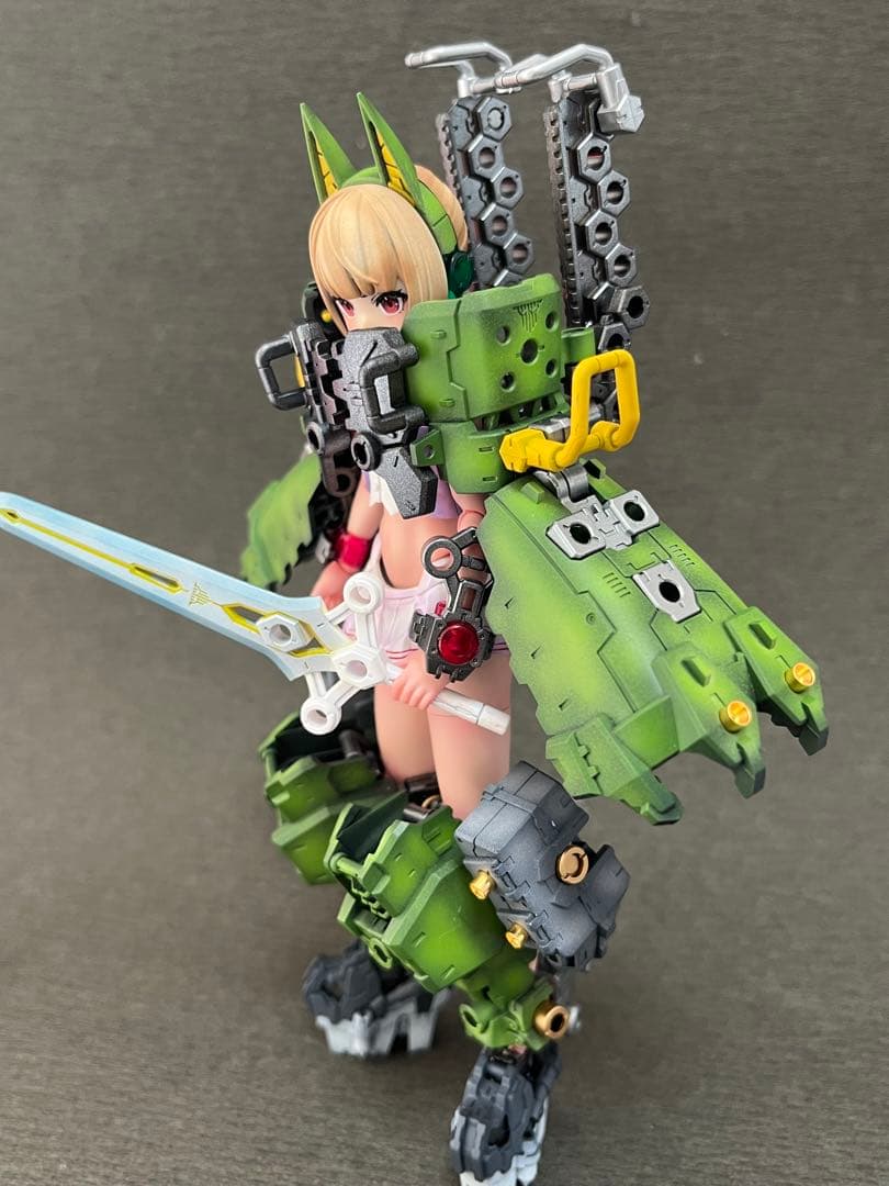 ト*ム様 メガミデバイス バスタードールナイトとタンク武装、ガレージキット胴体塗