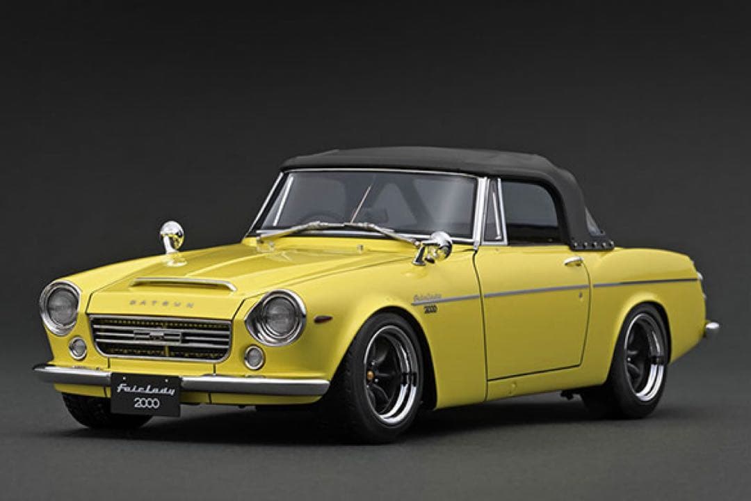 限定80台 イグニッションモデル 1/18 DATSUN フェアレディSR311