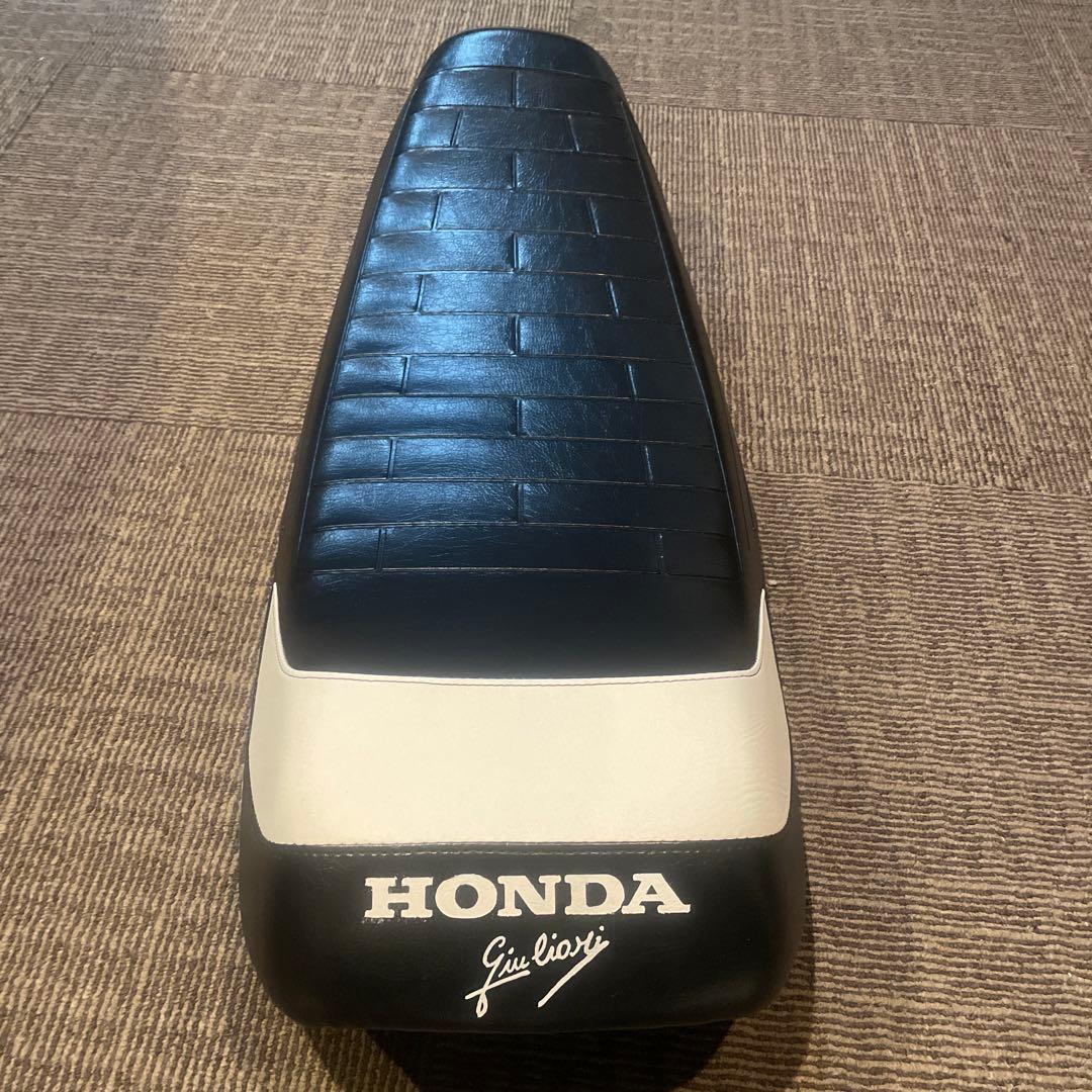 cbx400fジュリアーリシート黒 新品・未使用 - メルカリ