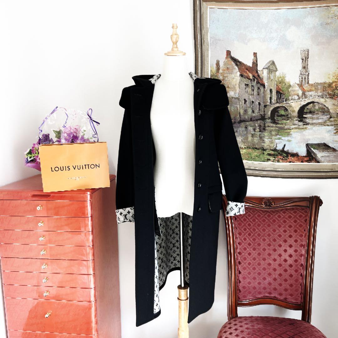 美品 LOUISVUITTONヴィトン モノグラム フーデッド ロングコート