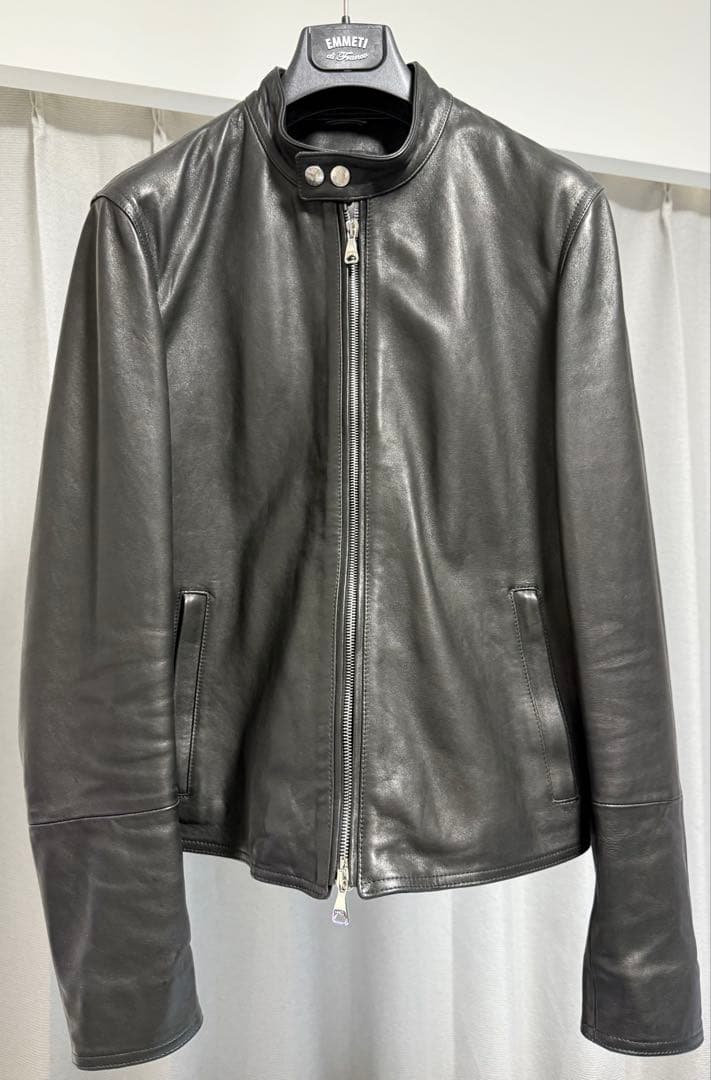 極美品】エンメティ アッカ 46 干場義雅 EMMETI ライダース - メルカリ