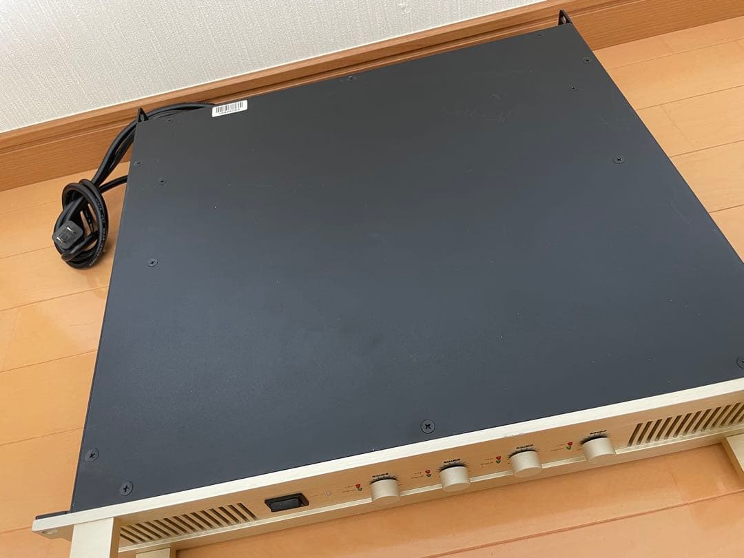 値下げ交渉可！】CLASSIC PRO 「CP4100」パワーアンプ-おまけ付 - メルカリ