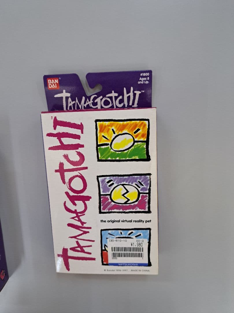 【未使用】バンダイ たまごっち オリジナルたまごっち英語版 ホワイト/ブルー