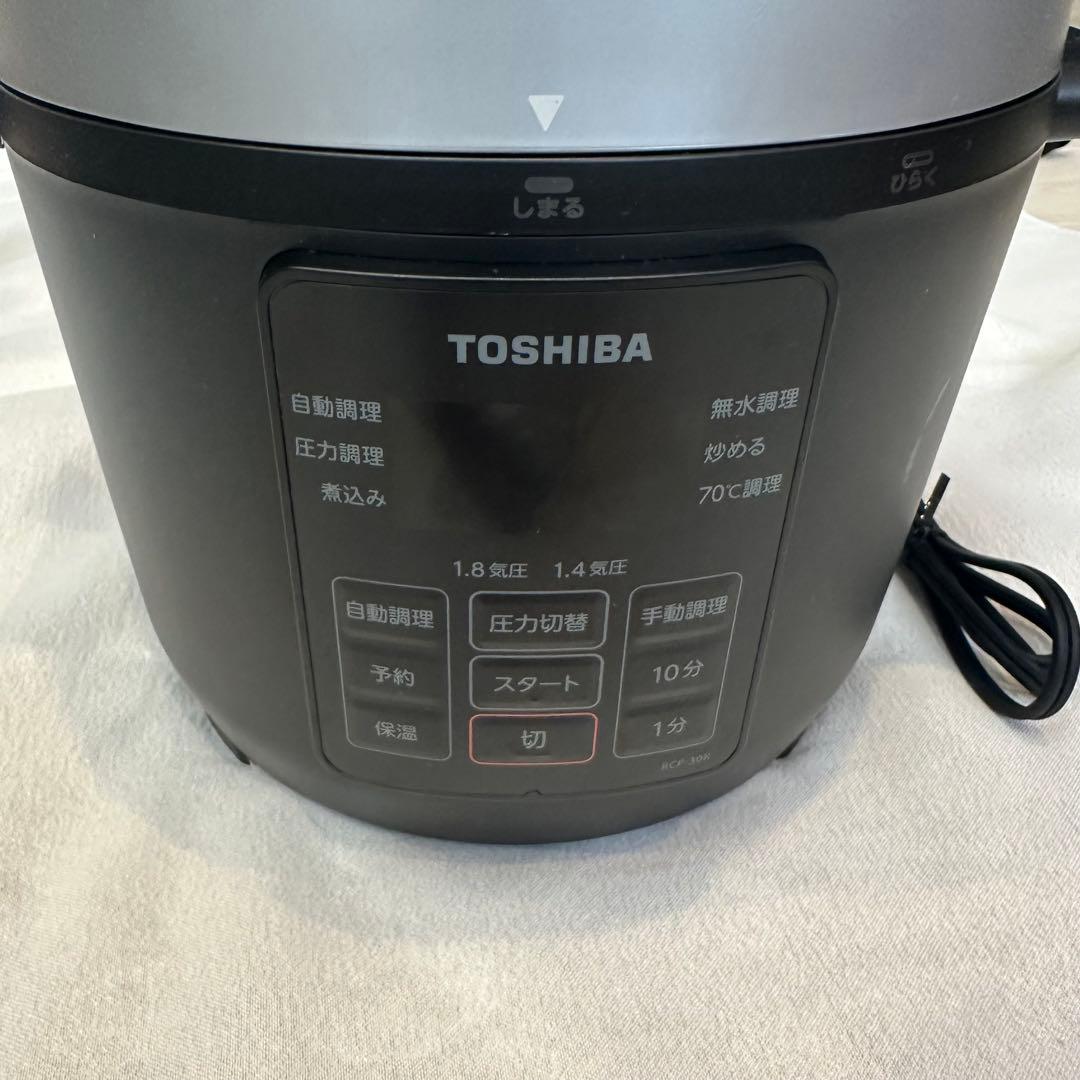 【未使用品】TOSHIBA 電気圧力鍋 1.6L