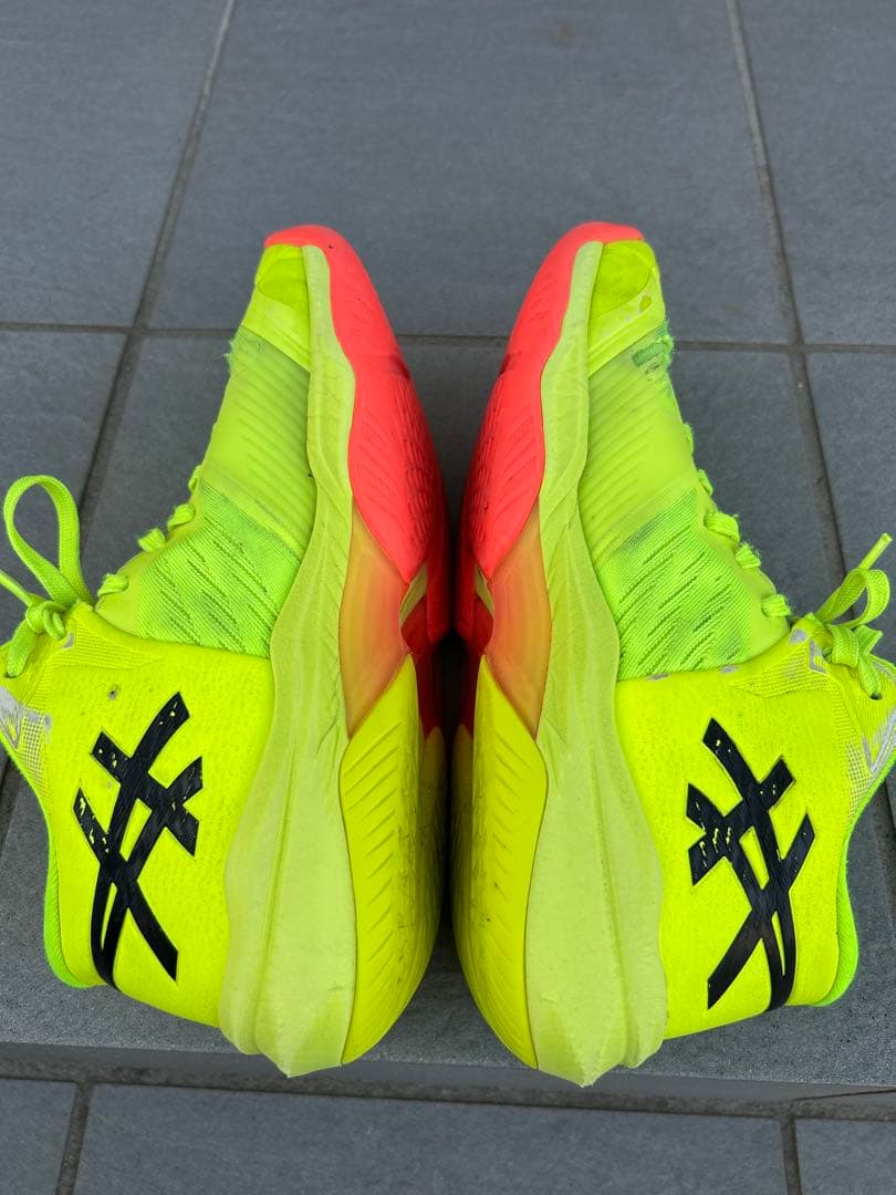 ASICS バレーボールシューズ 蛍光イエロー 25㎝ - メルカリ