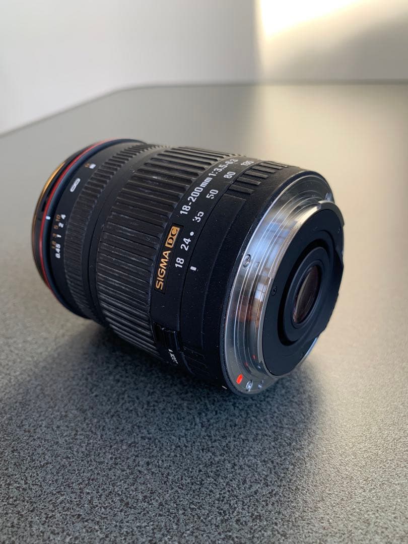 SIGMA DC 18-200mm f/3.5-6.3 キャノン用