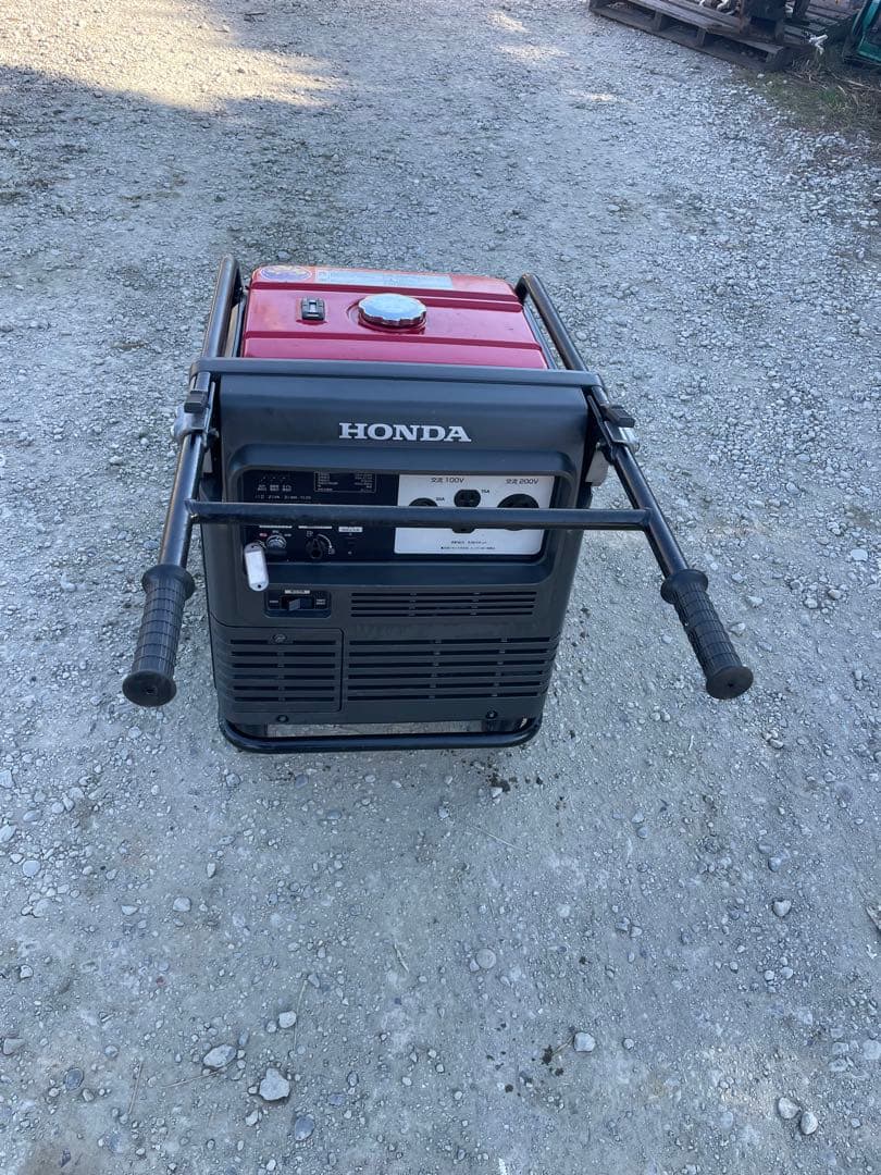 ホンダ インバーター発電機 EU55is 5.5kVA 単相100V・200V