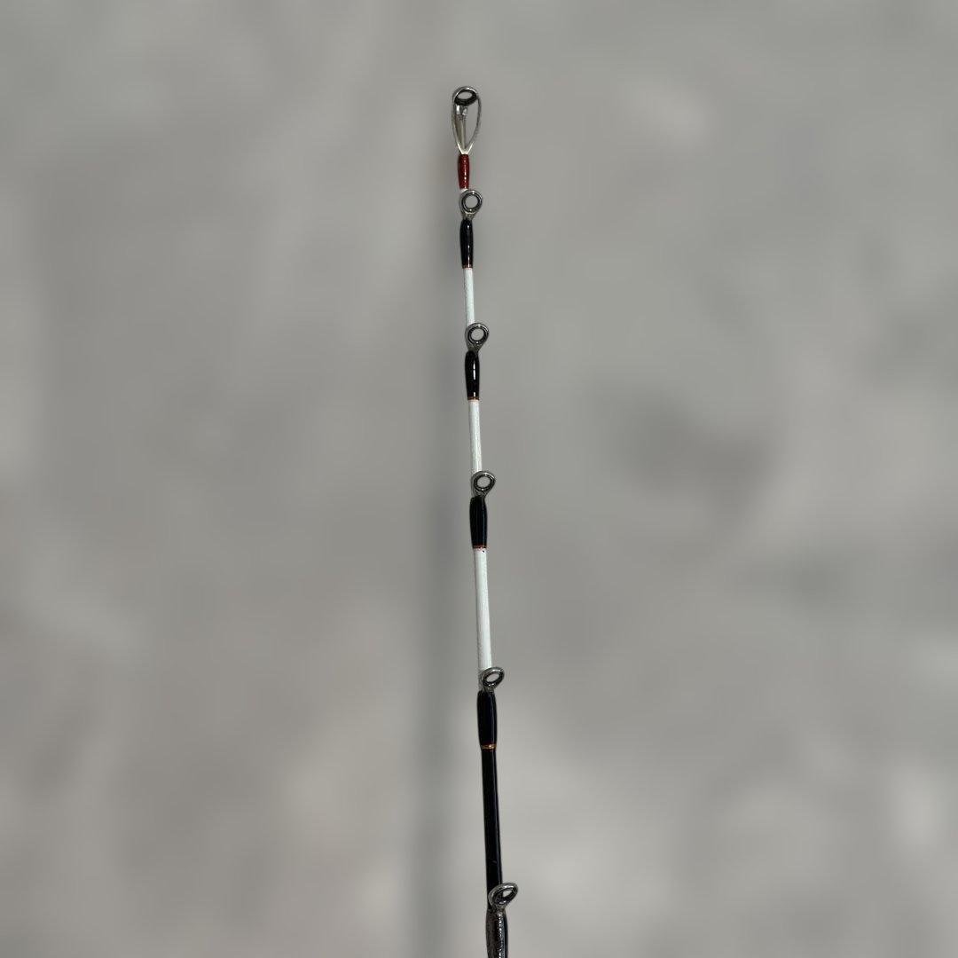 イカセブン IKA SEVEN M185