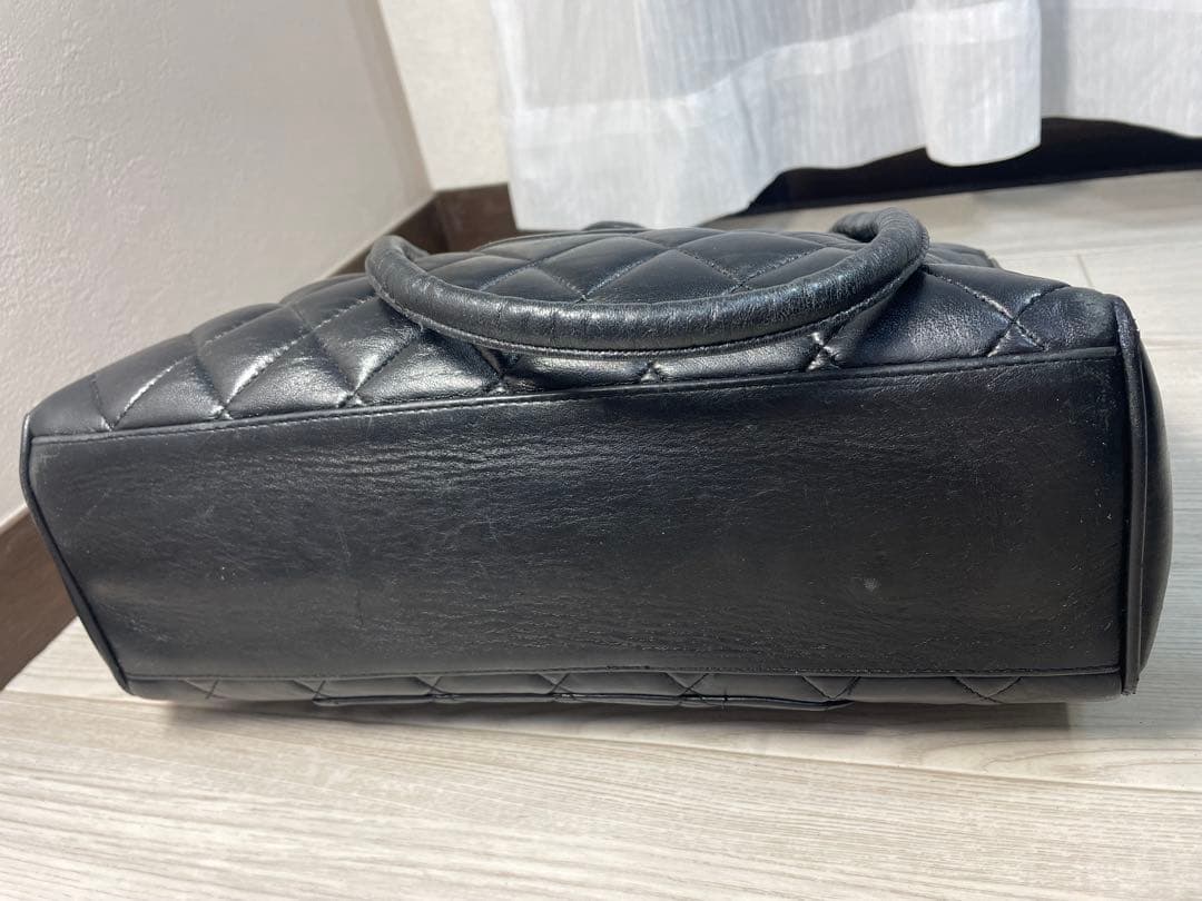 CHANELノベルティ　マトラッセ ココマーク 復刻トートバッグキャビアスキン