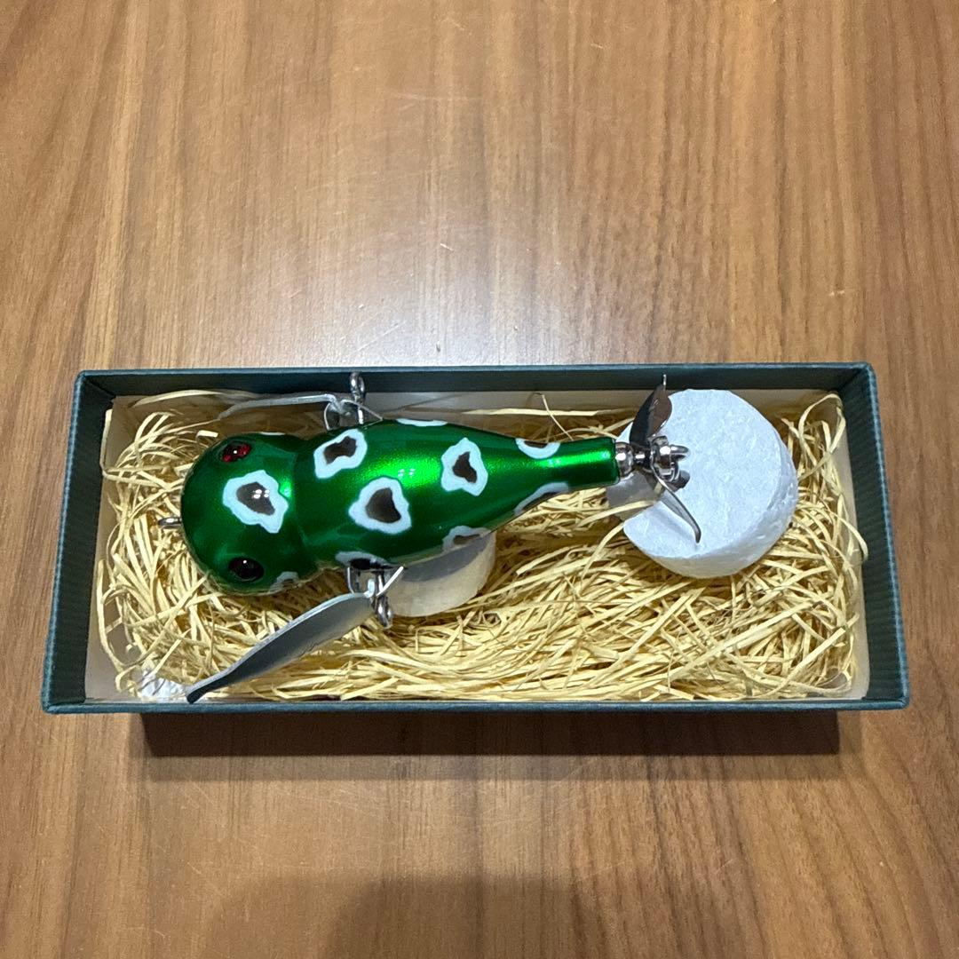 ノリーズ　ウォッシャークローラーマッスル　田辺哲男　アカシブランド　コラボ ノリーズとアカシブランドのコラボルアー「ウォッシャークローラー」に