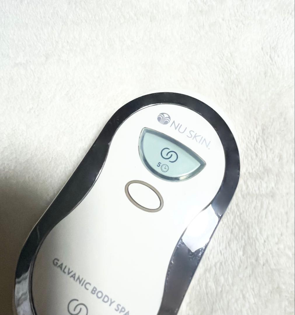 NU SKIN ニュースキン 家庭用美容機器ガルバニック ボディ スパ - メルカリ