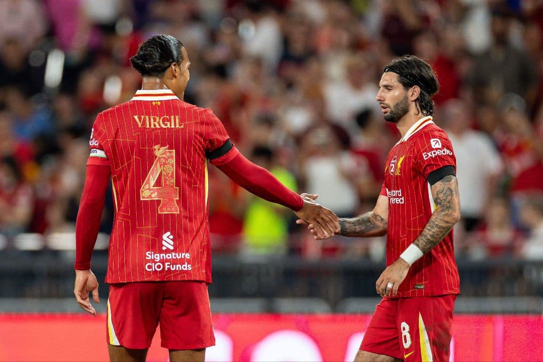 リバプールFC 24/25ユニフォーム 香港限定 VIRGIL 4 - メルカリ