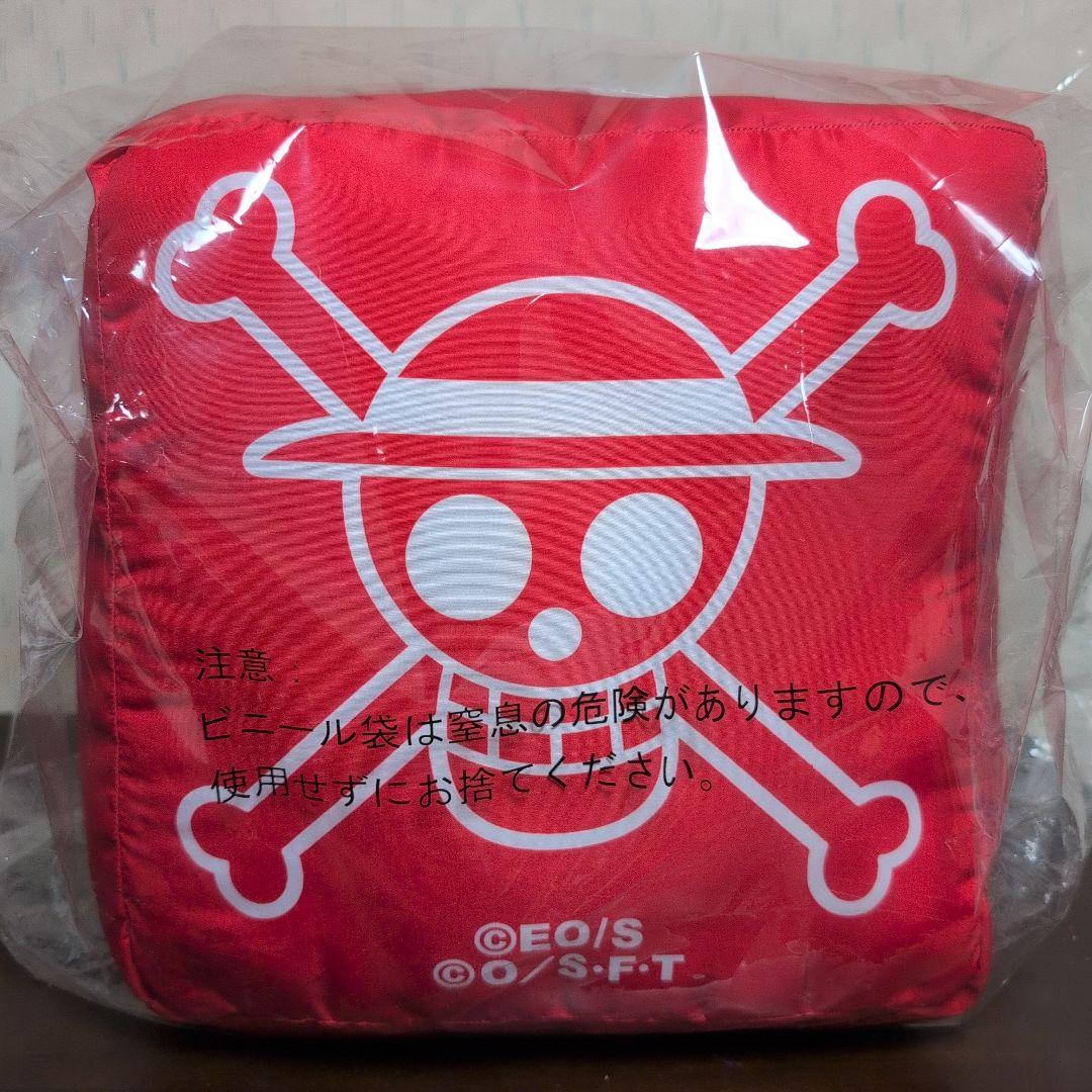 一番くじ　ワンピース　A賞　フィギュア　C　クッション　ラストワン　プレイマット