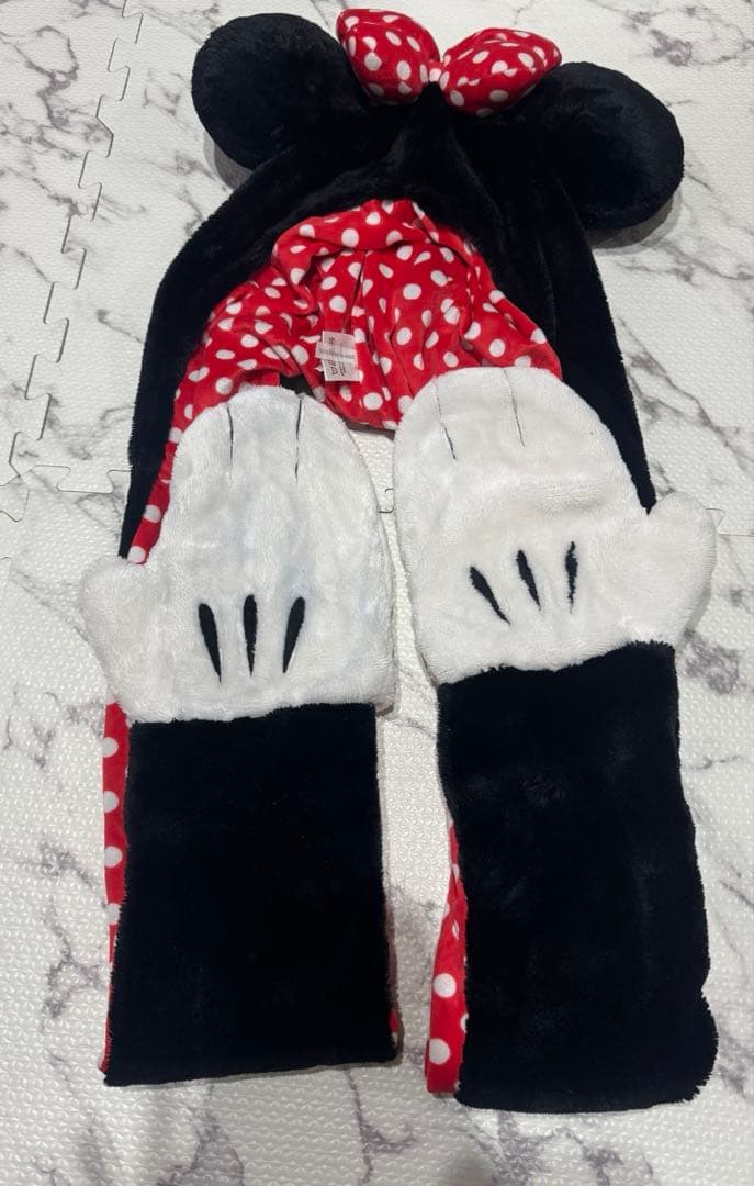 ディズニー ミニーちゃん マフラーキャップ☆ - メルカリ