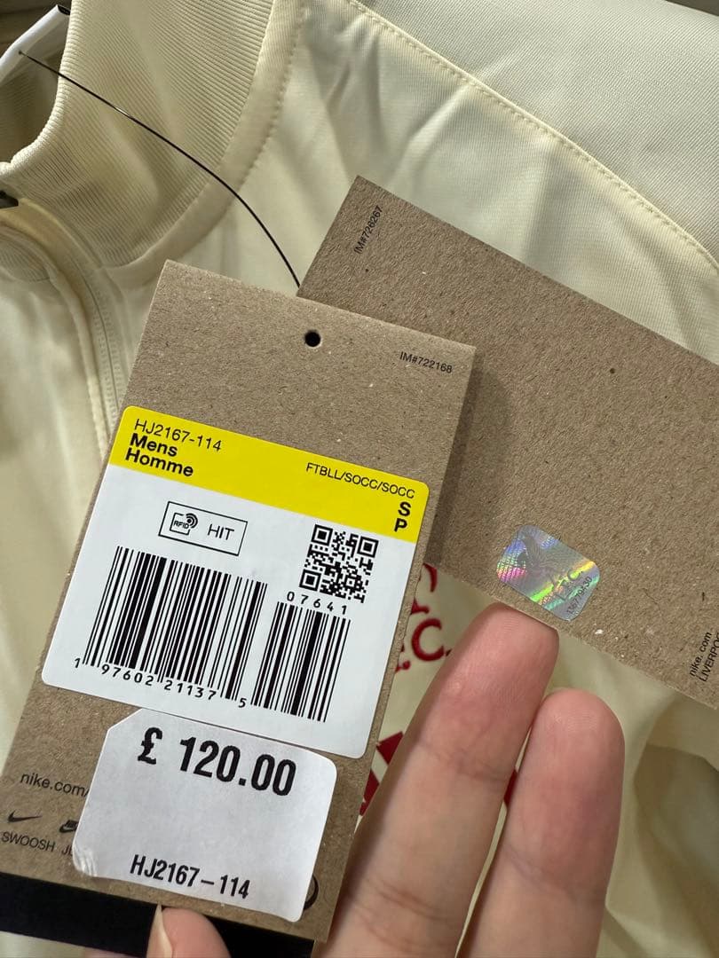 新品】 リバプールFC トラックスーツ オフホワイト24/25 S - メルカリ