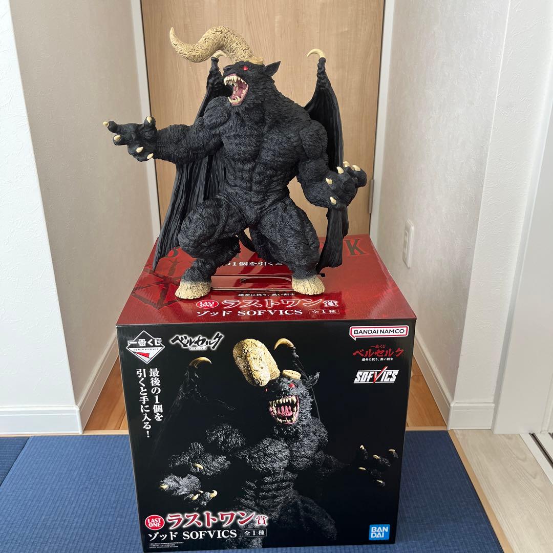 一番くじベルセルクラストワン賞ゾッド - メルカリ