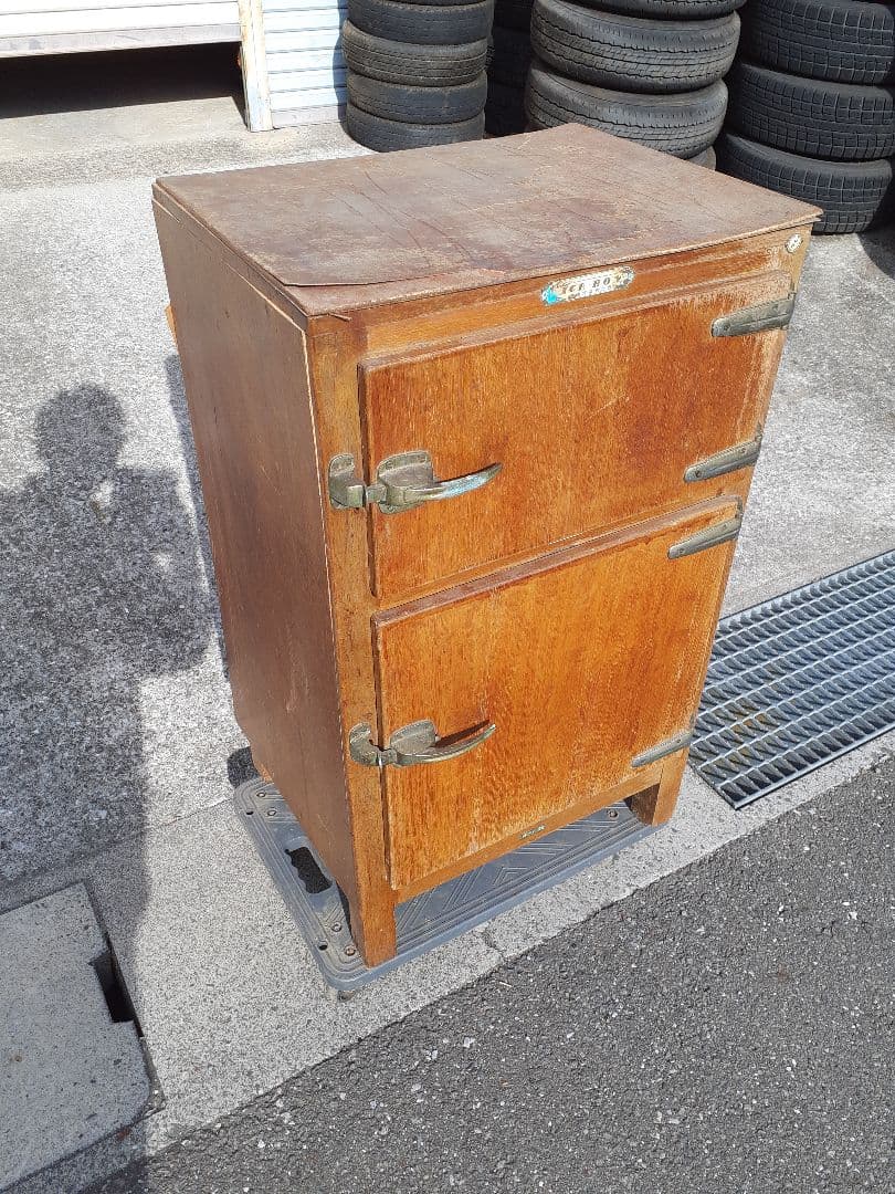 昭和レトロ アンティーク 木製 冷蔵庫 氷冷蔵庫 日本冷機 ニチレイ