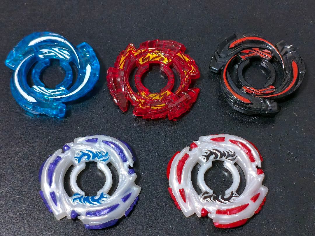 国内正規品　メタルファイトベイブレード　メテオエルドラゴ　究極改造セット