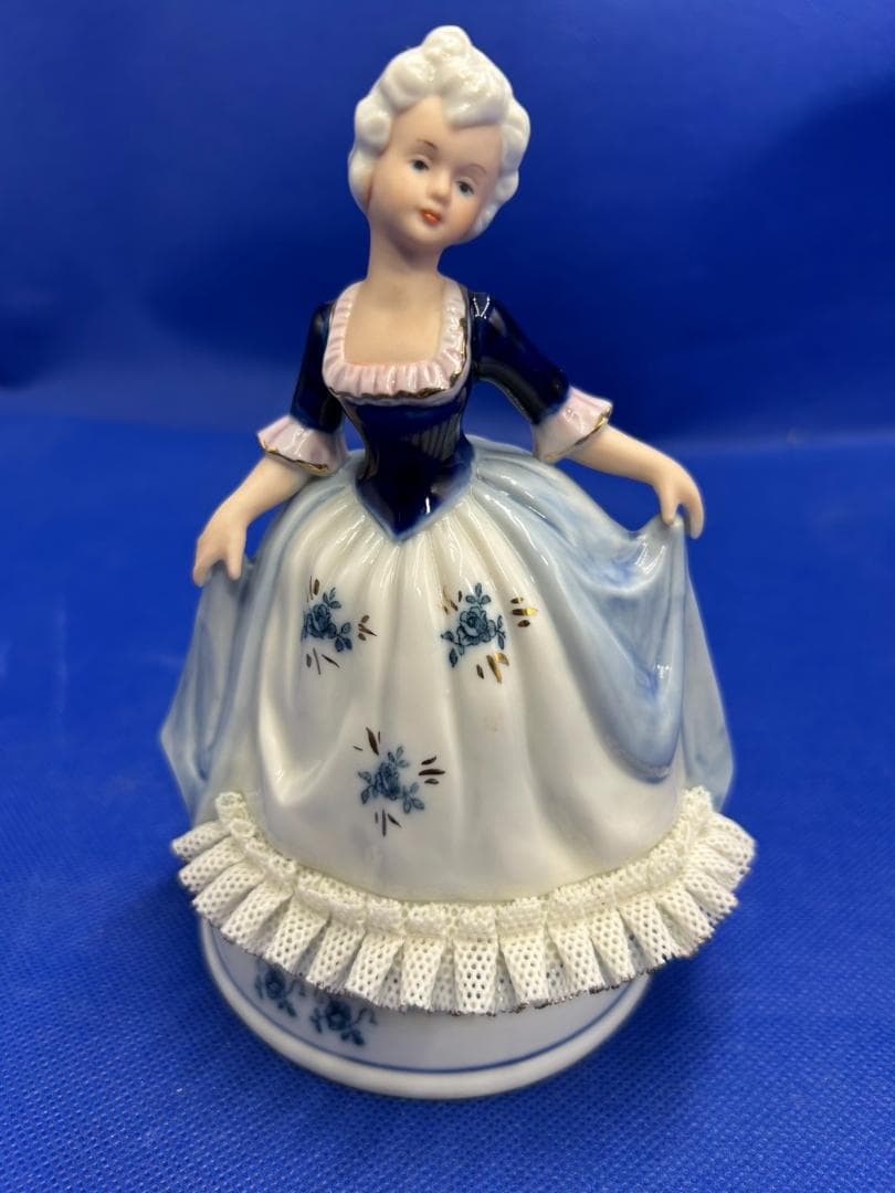 ドマン オルゴール人形 いい日旅立ち 陶器 人形 フィギュリン Demain