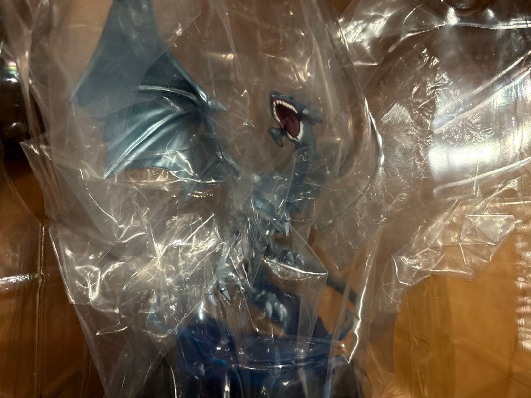 MONSTERS CHRONICLE　遊戯王　青眼の白龍　真紅眼の黒龍セット