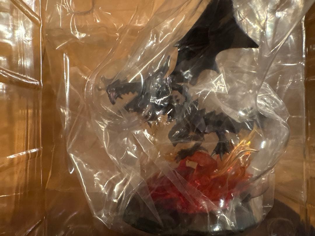 MONSTERS CHRONICLE　遊戯王　青眼の白龍　真紅眼の黒龍セット