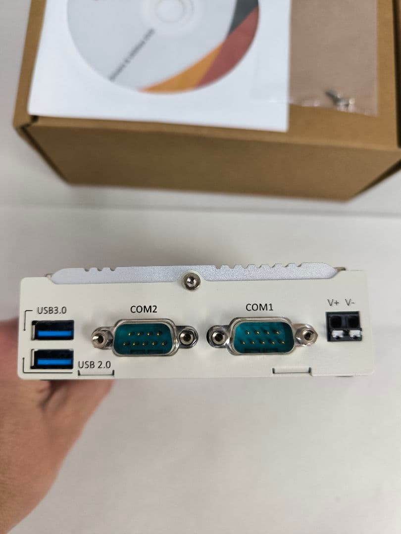 未使用 NEOUSYS POC-120 小型PC ファンレス 産業用 - メルカリ