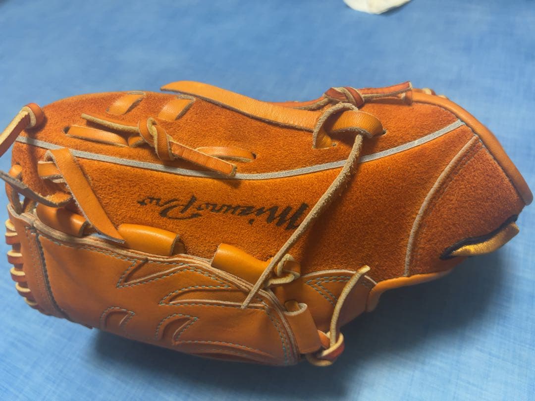 最終値下げ ミズノプロ硬式投手用グローブ 30周年記念モデル - メルカリ