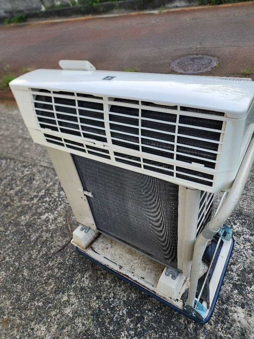 2019年 シャープ AY-J22TD 冷暖房 エアコン 主に6畳 リモコン - メルカリ