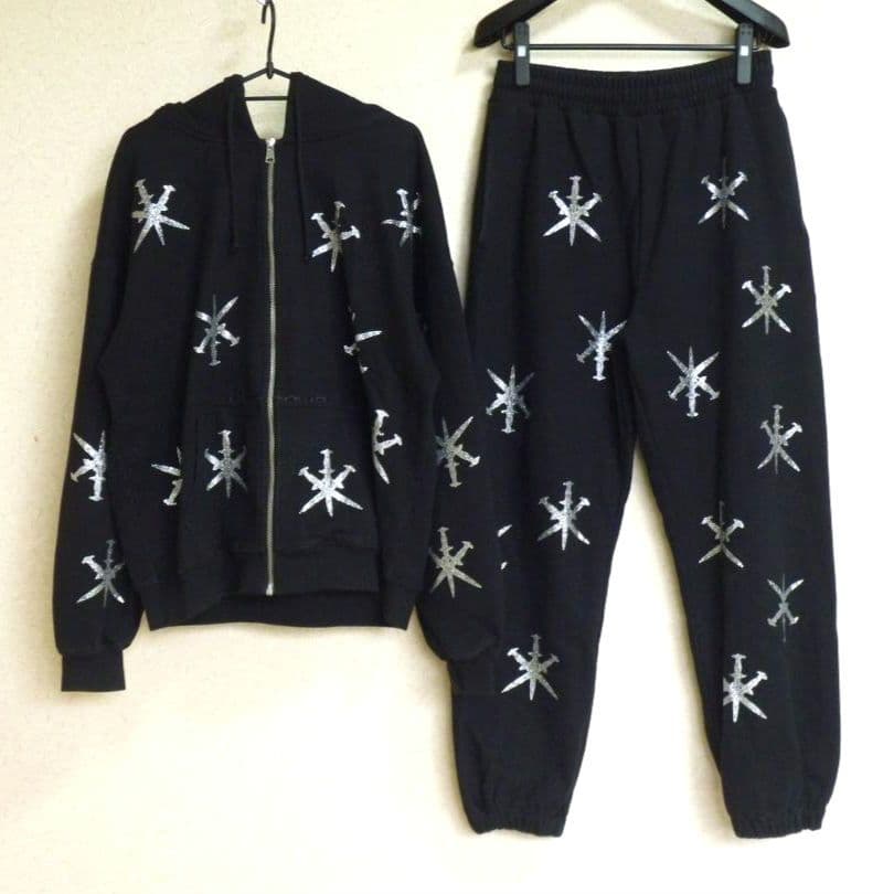 、　unknown　アンノウン　パーカー　セットアップ　ブラック　上下M UNKNOWN LONDON（アンノウンロンドン） パーカー ジップフーディ