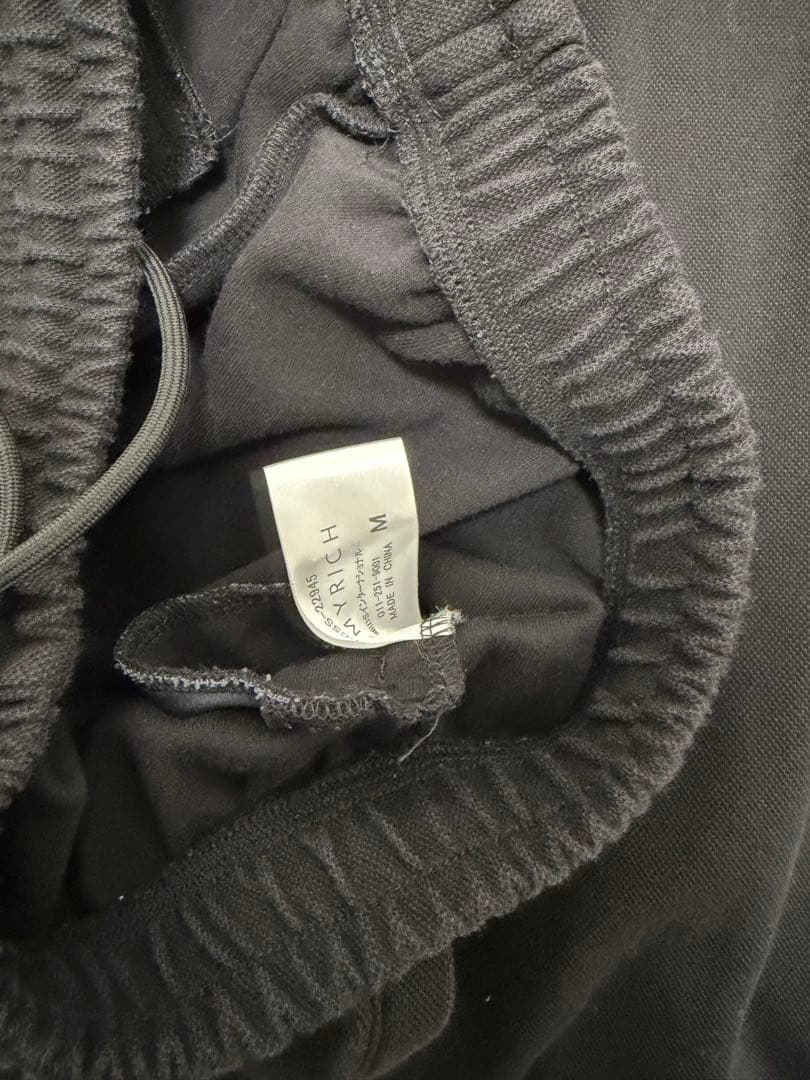 ARMY RICH ブラック パーカー ジョガーパンツ セットアップ - メルカリ